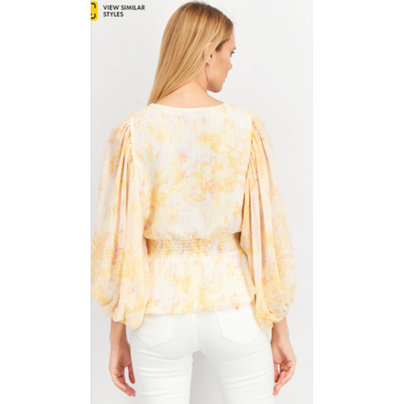 Vince Camuto V-Neck Balloon Sleeves Tie Dye Metallic Lining Top, Yellow S NWT - Picture 2 of 9